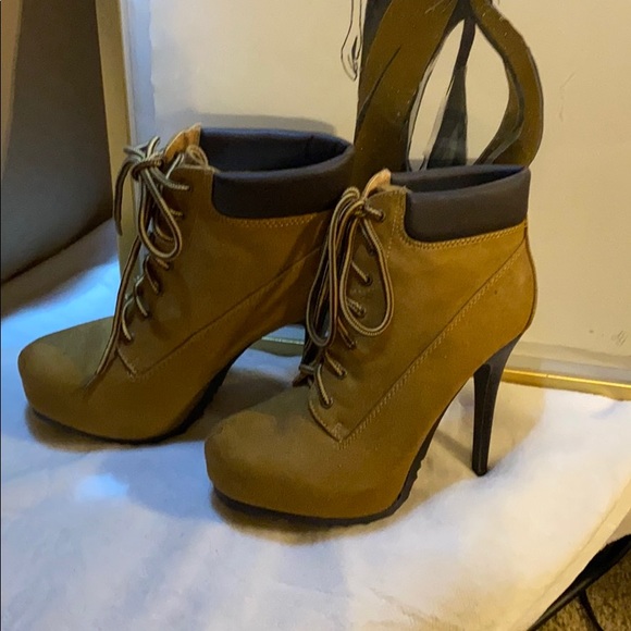 Booties - Picture 3 of 5